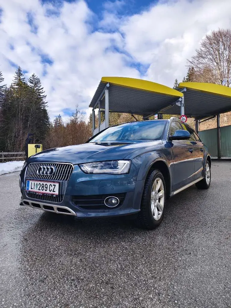 Audi A4 Allroad 2016 photo 2
