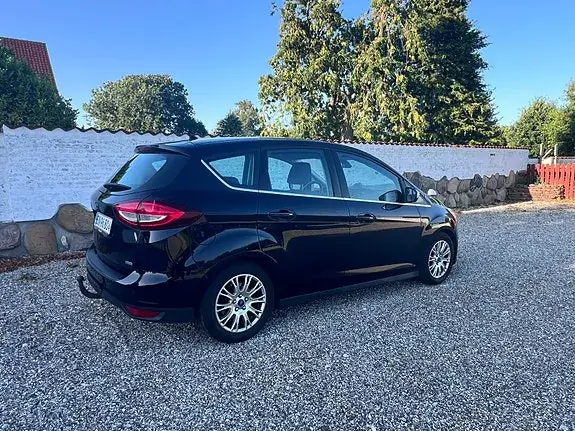 Ford C-Max 2016 photo 2