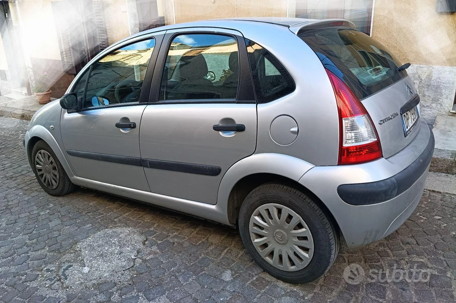 Citroen C3 2008 photo 2