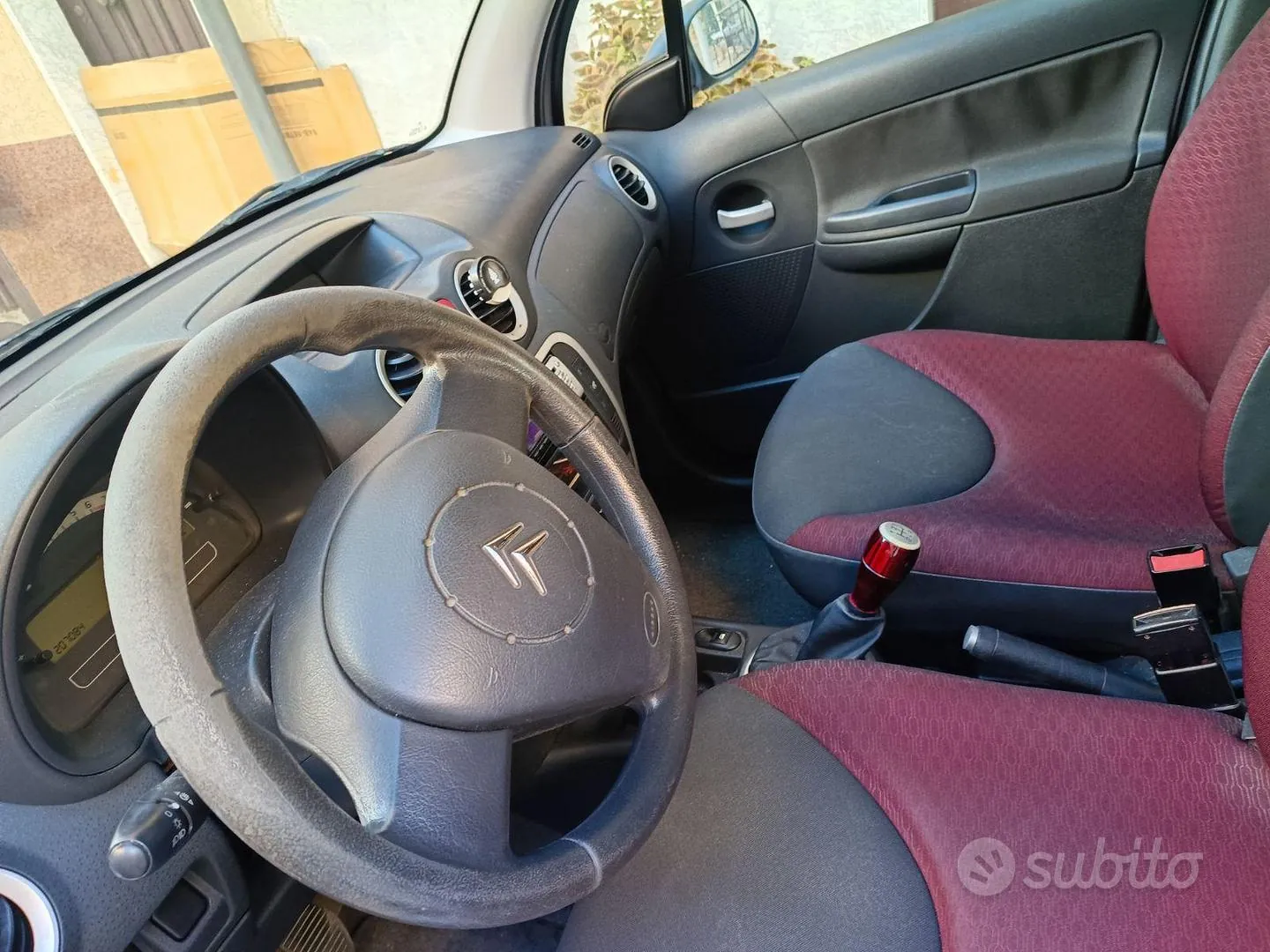 Citroen C3 2008 photo 3