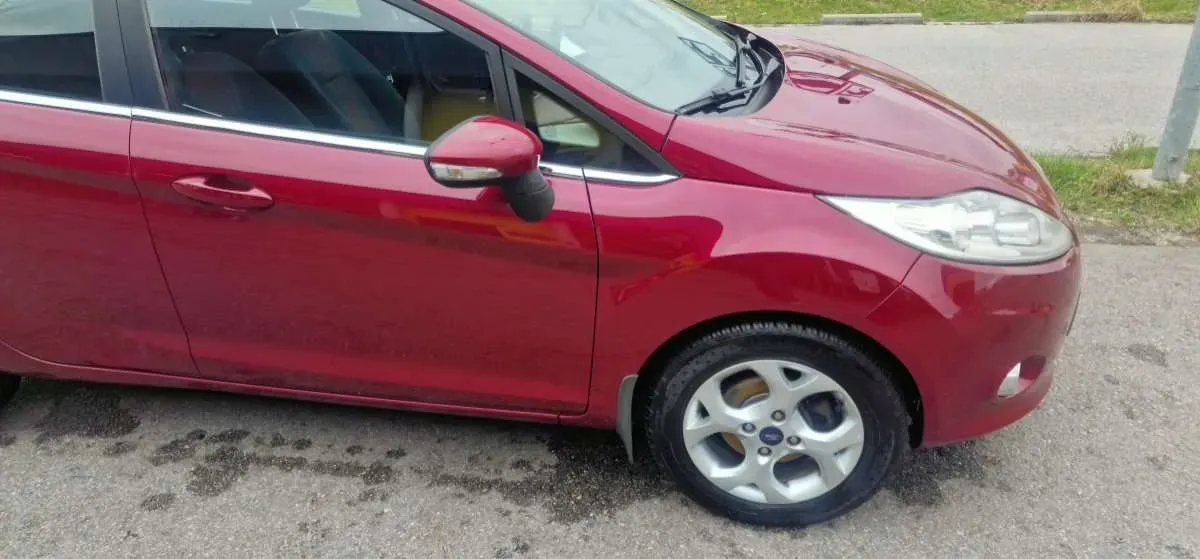 Ford Fiesta 2008 photo 3
