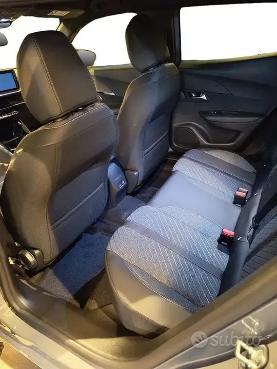 Peugeot 2008 2026 photo 5
