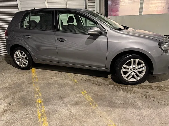 Volkswagen Golf 2011 photo 5