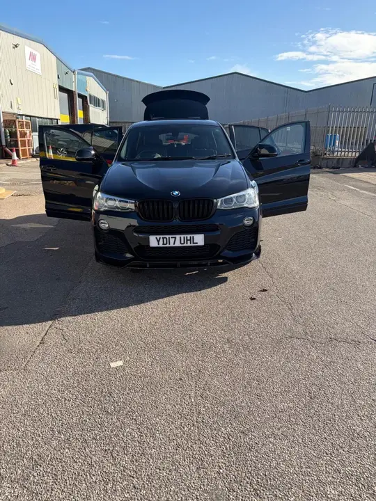 BMW X4 2017 photo 2