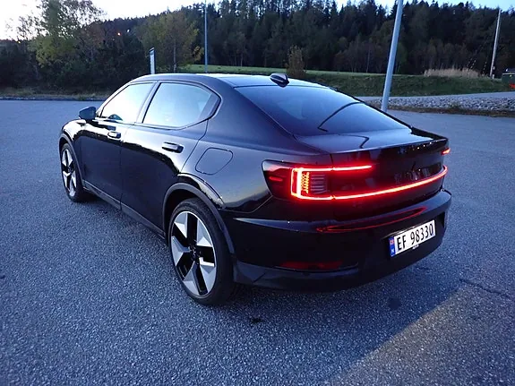 Polestar 2 2023 photo 5