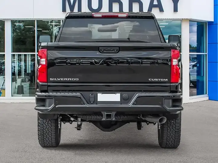 Chevrolet Silverado 2500 2026 photo 5