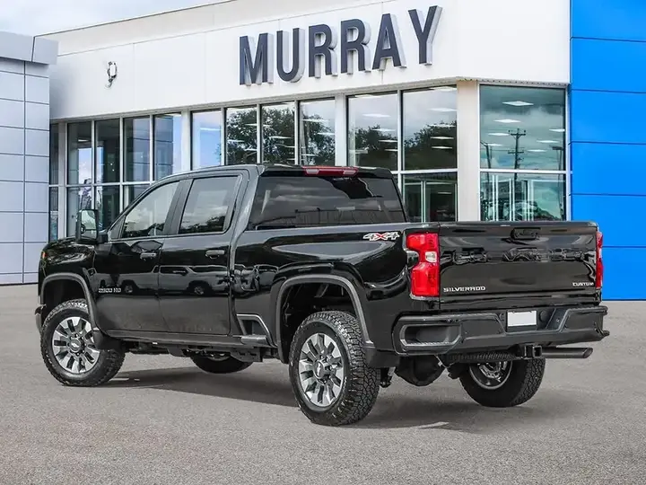 Chevrolet Silverado 2500 2026 photo 4