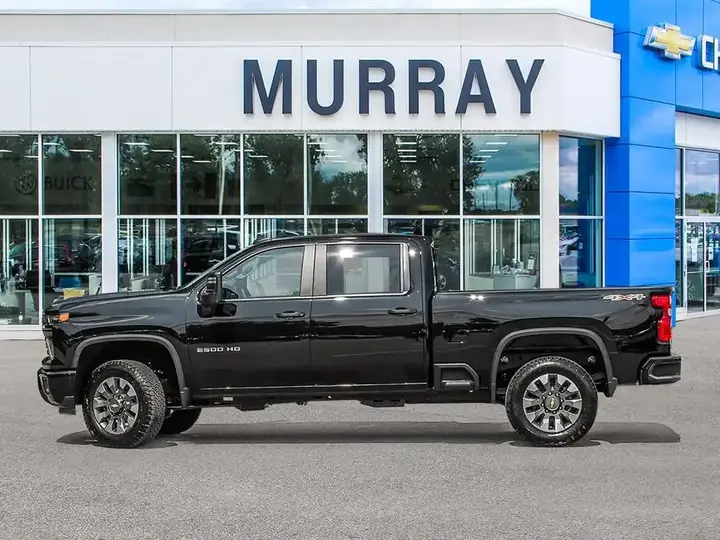 Chevrolet Silverado 2500 2026 photo 3