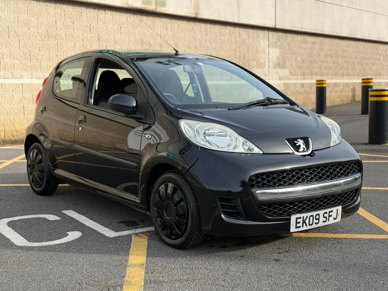 Peugeot 107 2009 photo 5