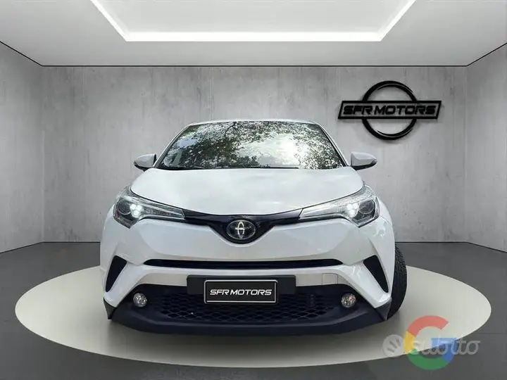 Toyota C-Hr 2019 photo 2