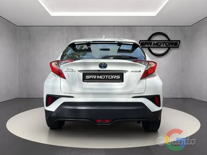 Toyota C-Hr 2019 photo 5
