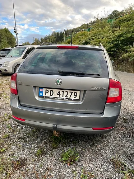 Skoda Octavia 2012 photo 4