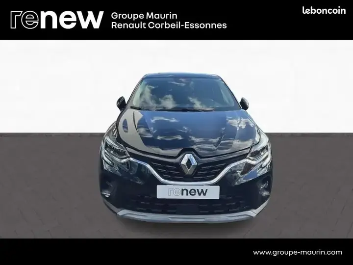 Renault Captur 2023 photo 2
