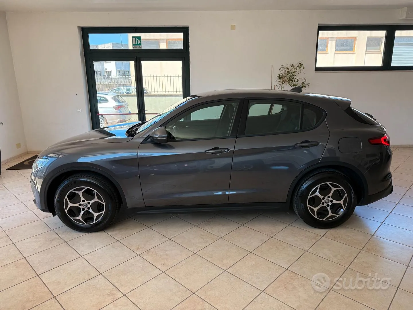 Alfa Romeo Stelvio 2022 photo 2