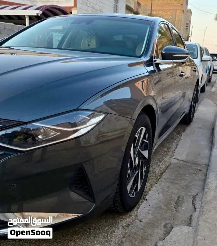 Hyundai Azera 2023 photo 3