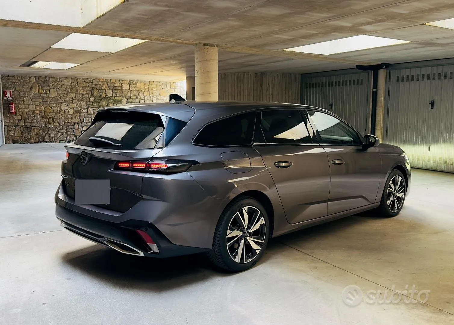 Peugeot 308 2023 photo 3