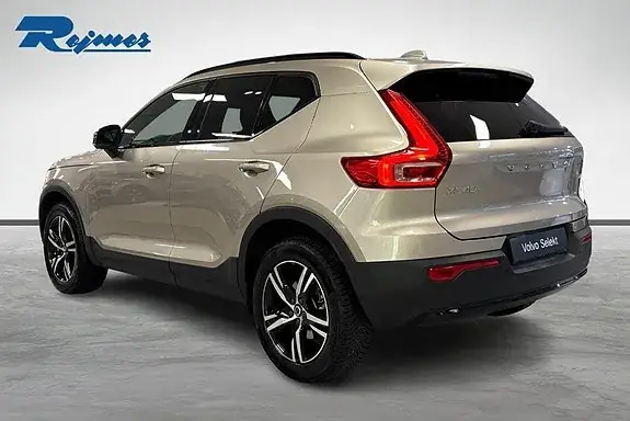 Volvo Xc40 2024 photo 3