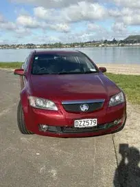 Holden Commodore 2007 photo 2