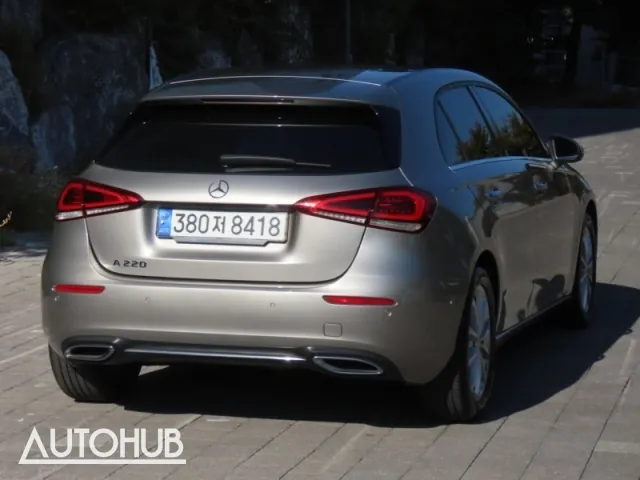Mercedes-Benz A-Class 2019 photo 3