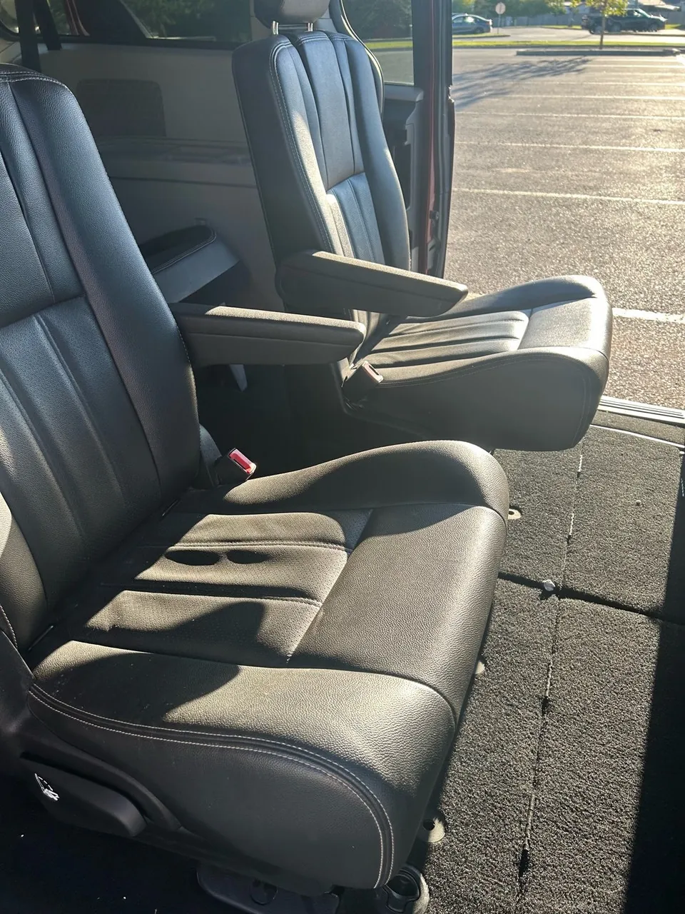 Dodge Grand Caravan 2018 photo 5
