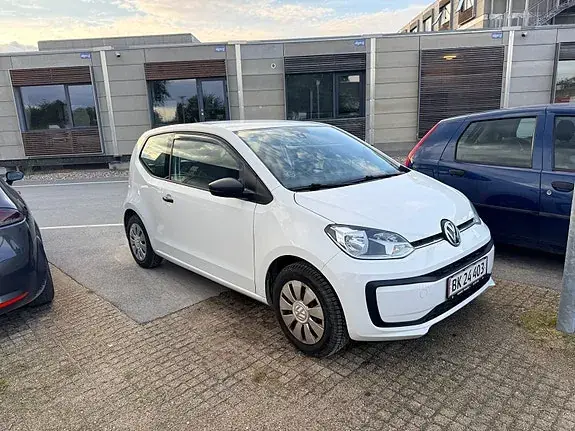 Volkswagen Up 2017 photo 2