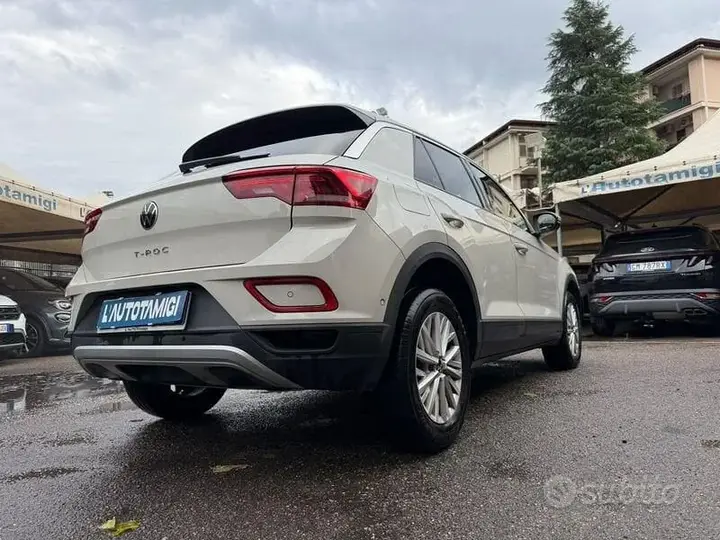 Volkswagen T-Roc 2023 photo 4