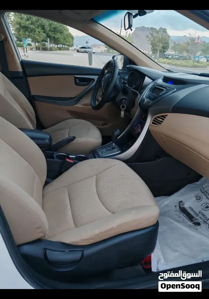Hyundai Elantra 2014 photo 4