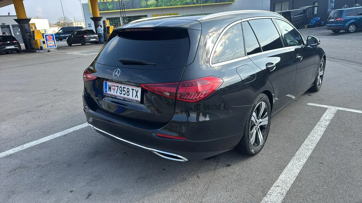 Mercedes-Benz C-Class 2021 photo 2