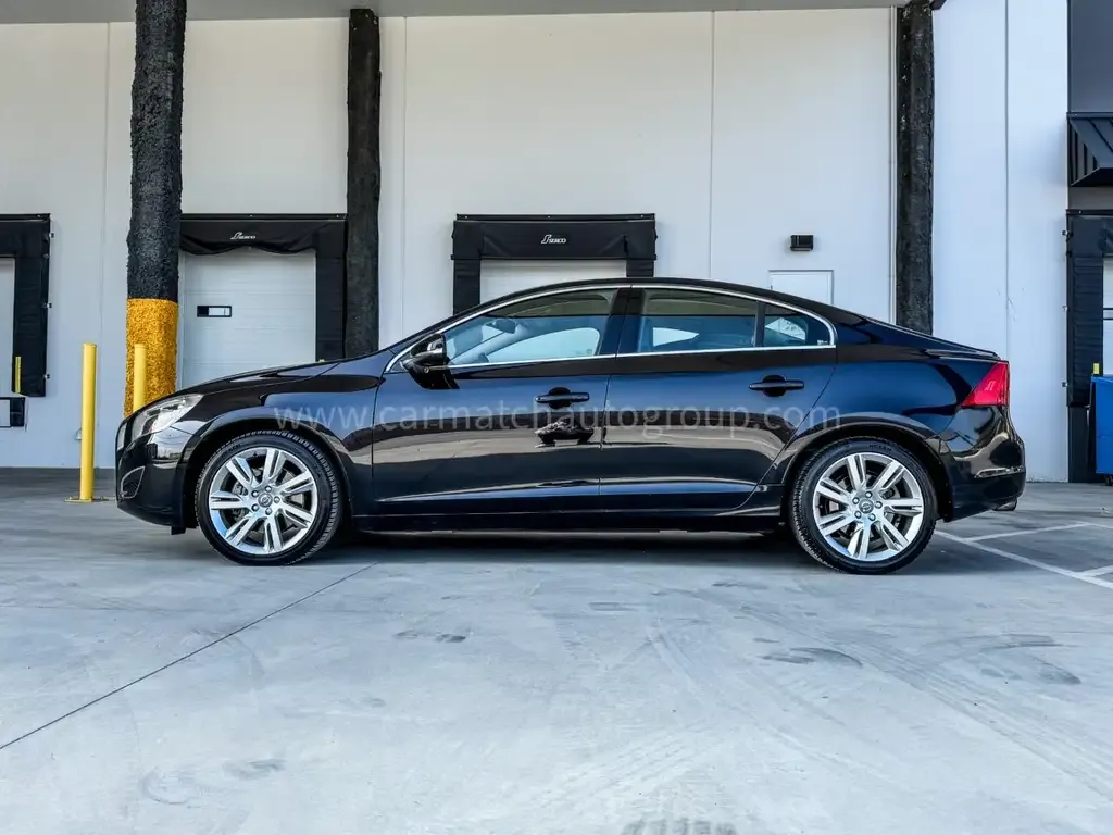 Volvo S60 2012 photo 5