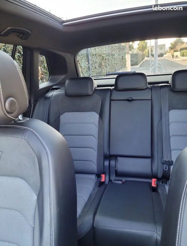Volkswagen Tiguan 2019 photo 2