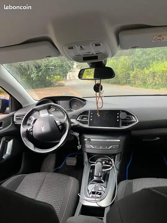 Peugeot 308 2020 photo 3