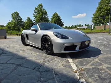 Porsche 718 Boxster