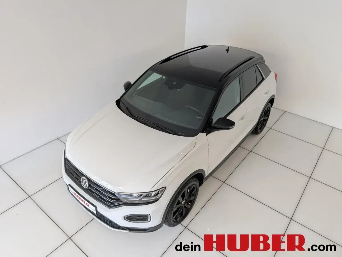 Volkswagen T-Roc 2019 photo 2