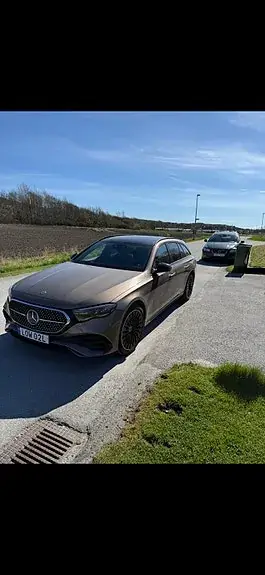 Mercedes-Benz E 300