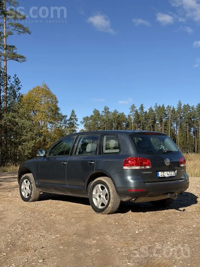 Volkswagen Touareg 2004 photo 3