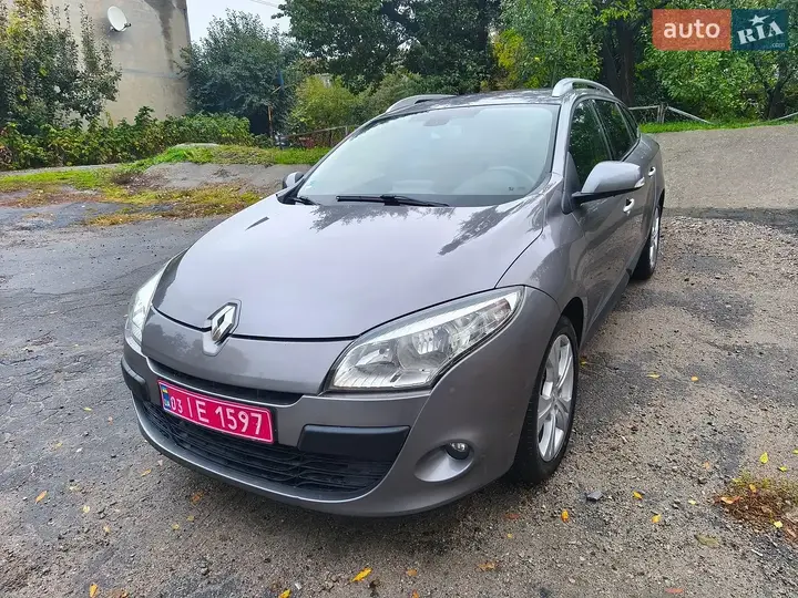 Renault Megane 2011 photo 4