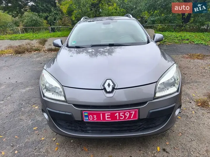Renault Megane 2011 photo 3
