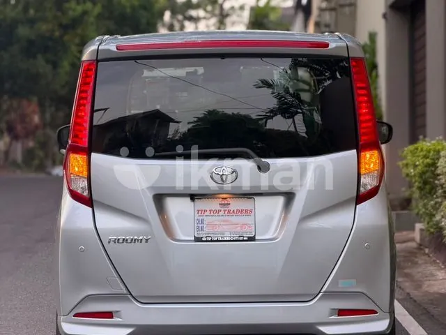 Toyota Roomy 2023 photo 2