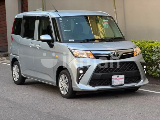 Toyota Roomy 2023 photo 3