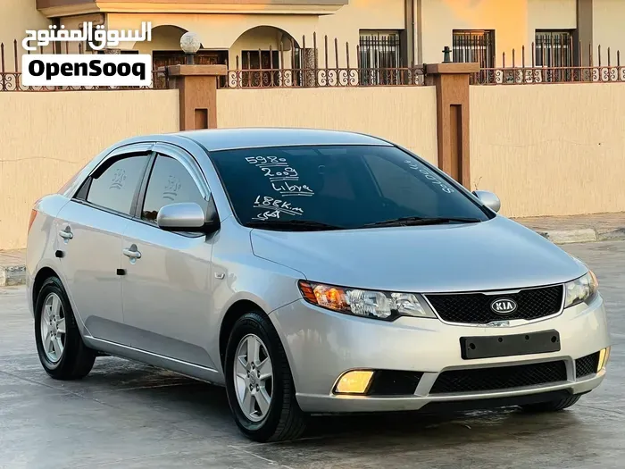 Kia Forte 2010 photo 4