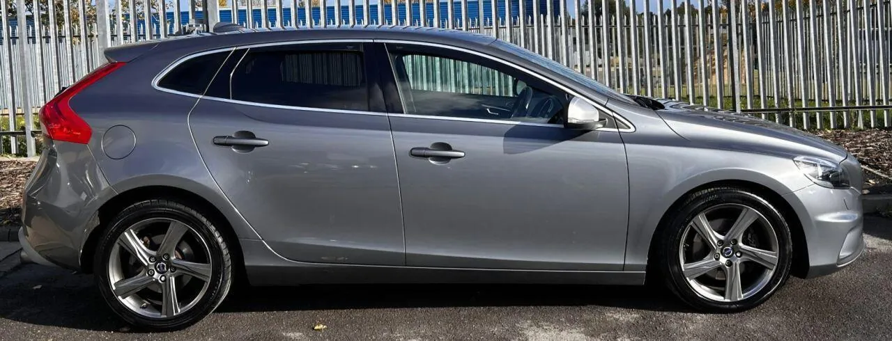Volvo V40 2016 photo 4
