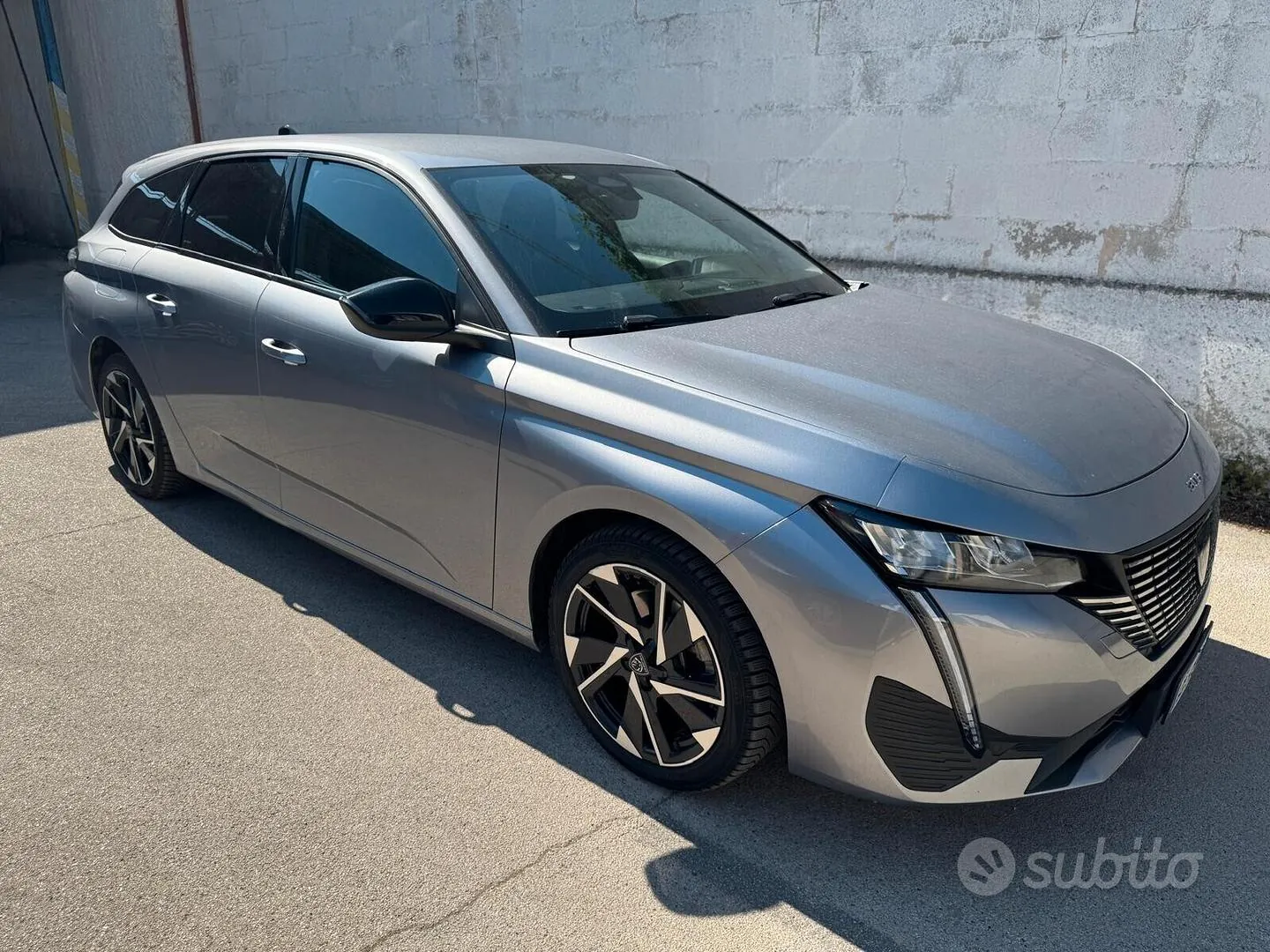 Peugeot 308 2023 photo 3