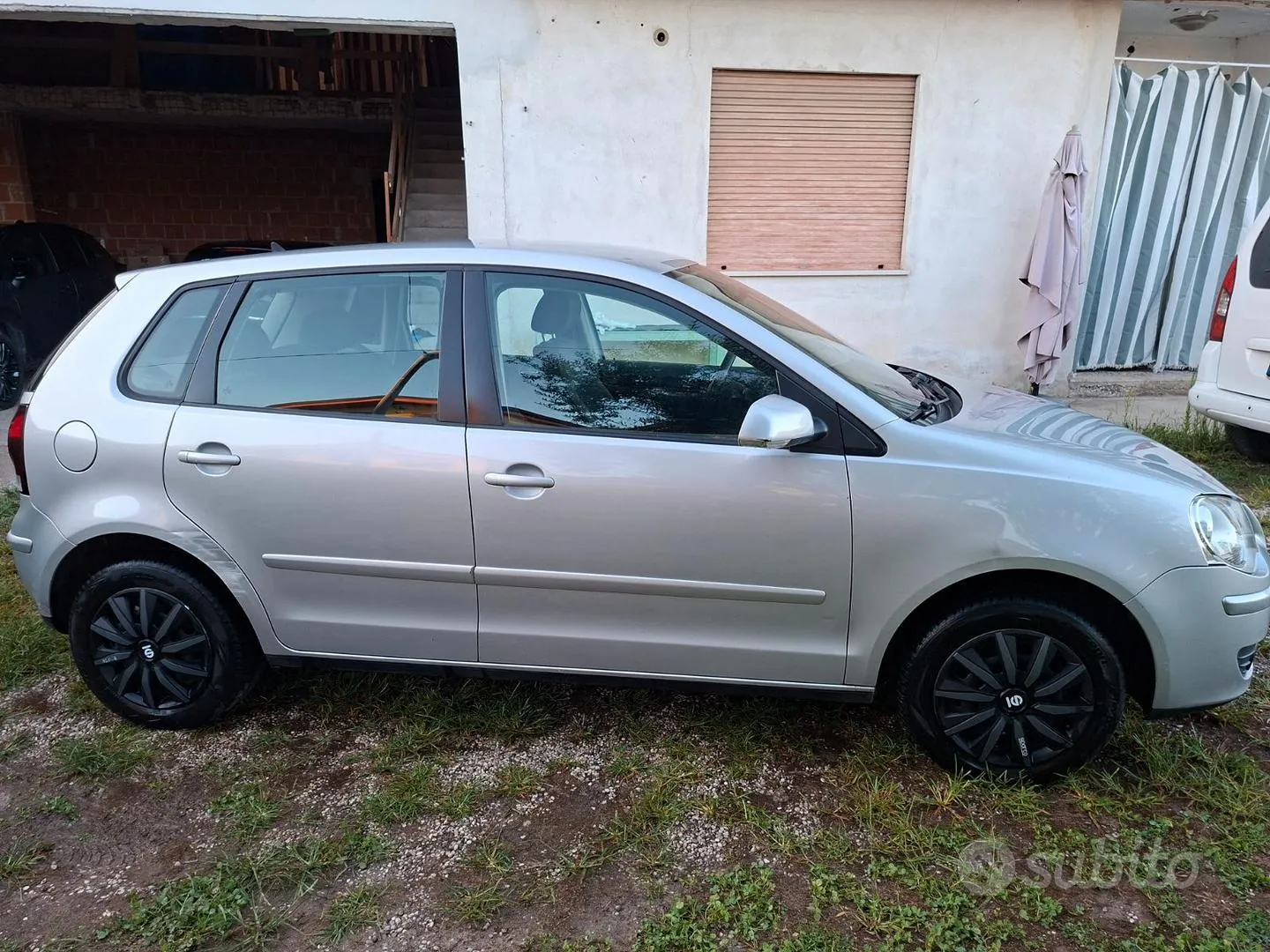 Volkswagen Polo 2008 photo 4