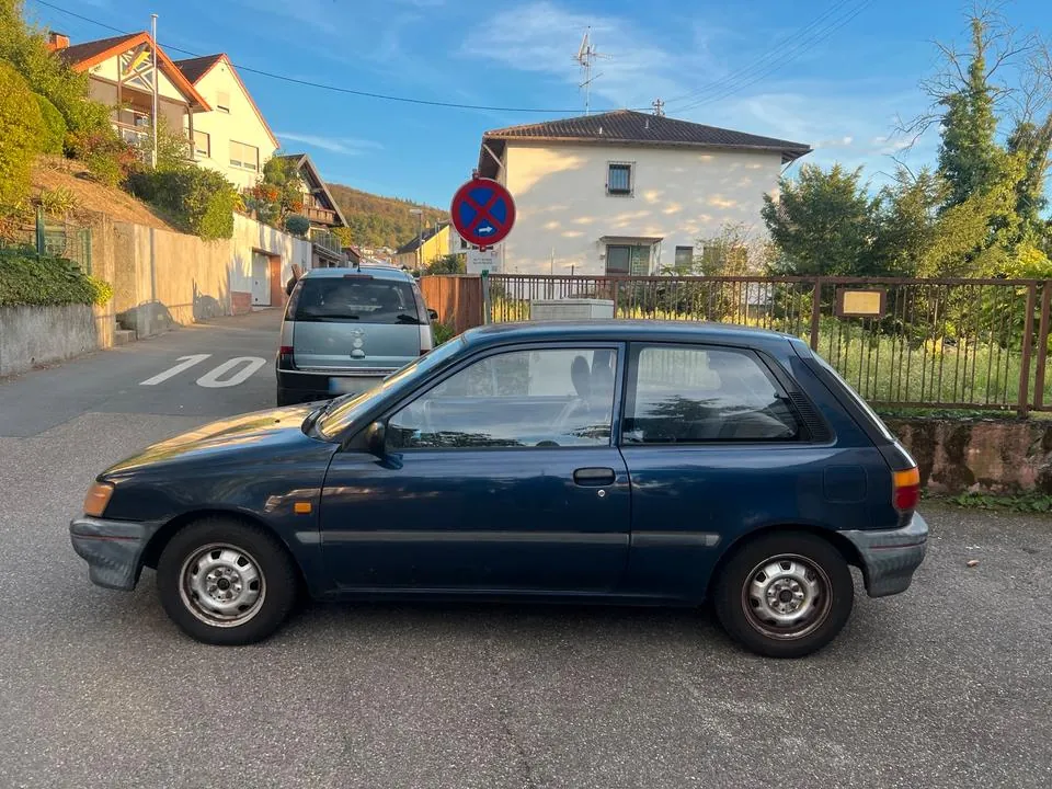 Toyota Starlet