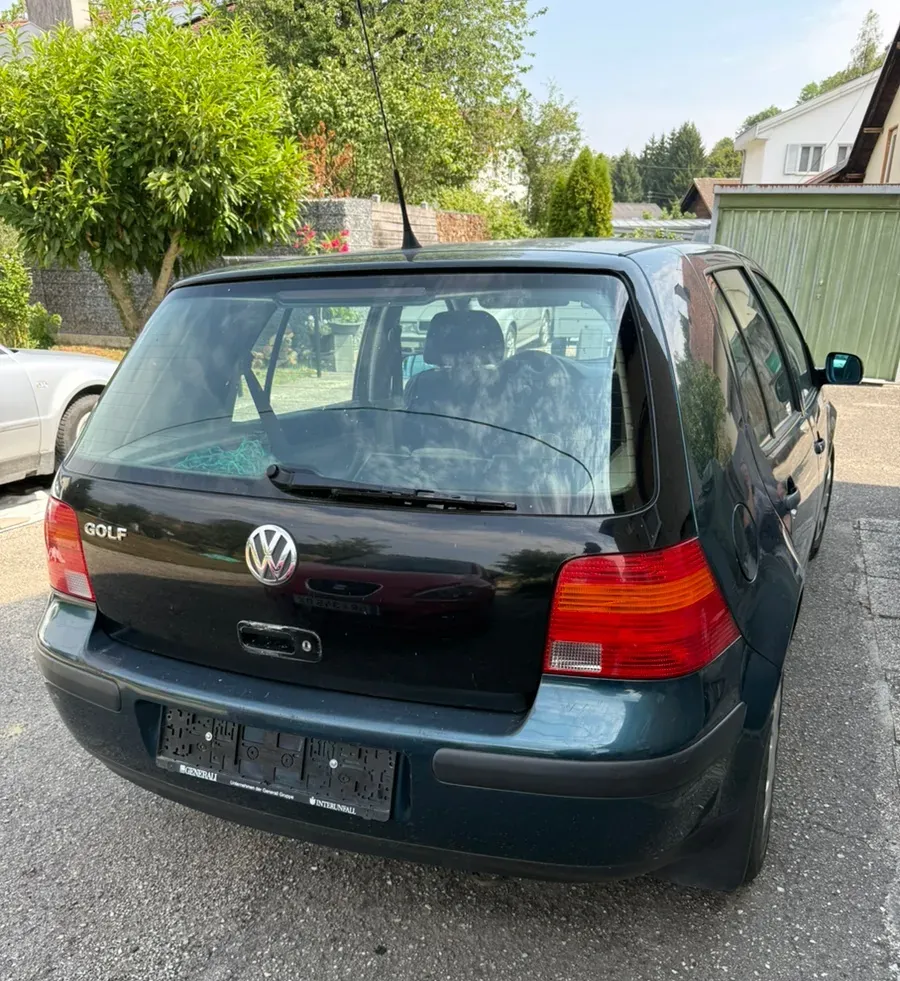 Volkswagen Golf 2001 photo 3