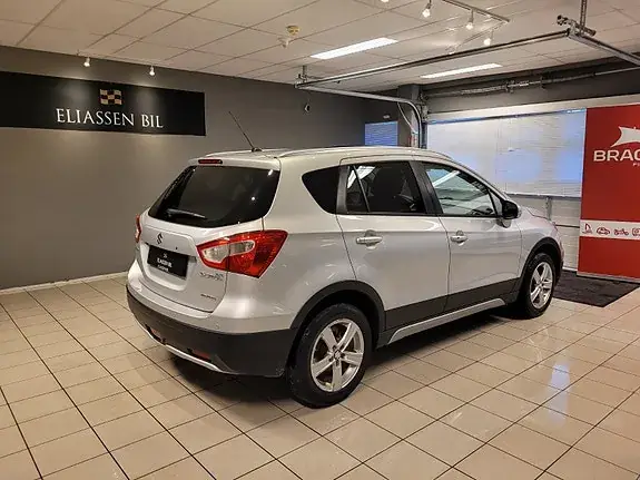 Suzuki Sx4 S-Cross 2015 photo 5