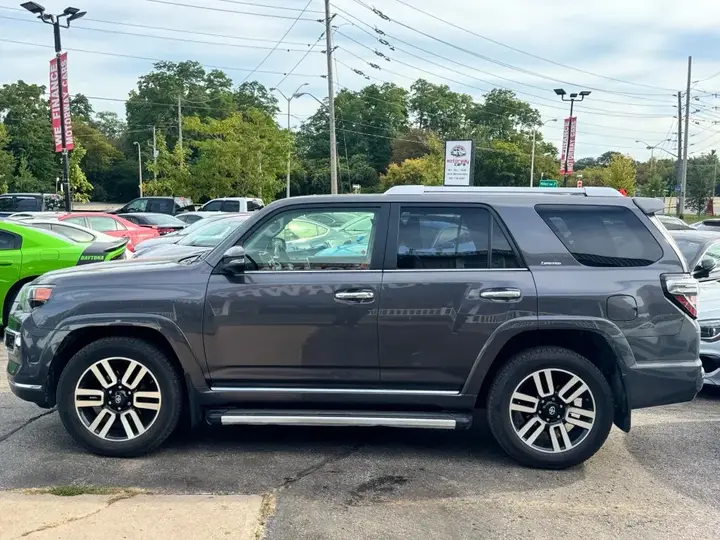 Toyota 4Runner 2016 photo 4