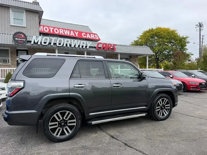 Toyota 4Runner 2016 photo 5