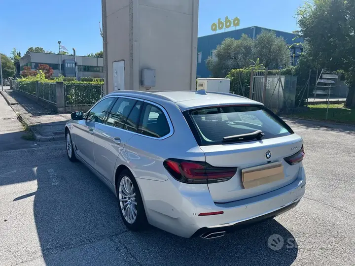BMW 5 Series 2021 photo 2