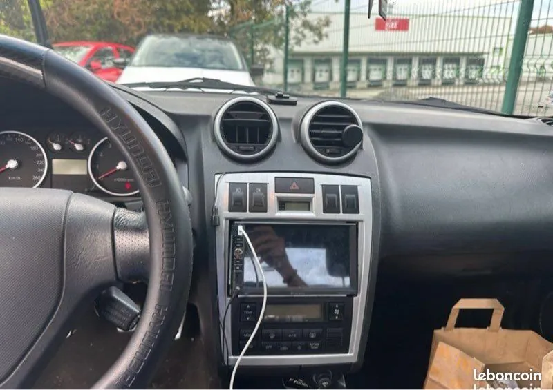 Hyundai Coupe 2006 photo 3